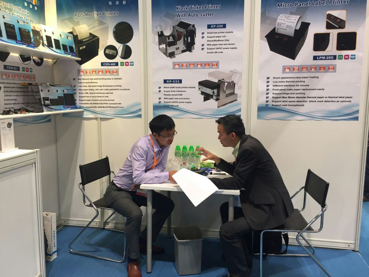CASHINO Micro Impresoras Térmicas Muestran Correctamente en 2017 En Hong Kong de la Feria de Electrónica